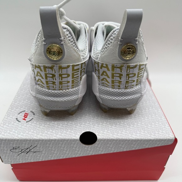 Under Armour UA Harper 7 Low ST White Gold Baseball Cleats Men's Size‎ 12 - Picture 2 of 5